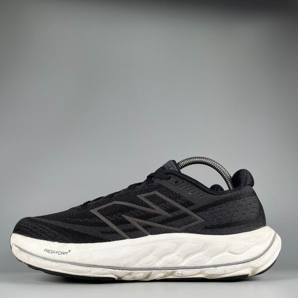 Men's 8.5 Women's 10 New Balance Fresh Foam x Vongo v6 Black Running Sneaker EUC